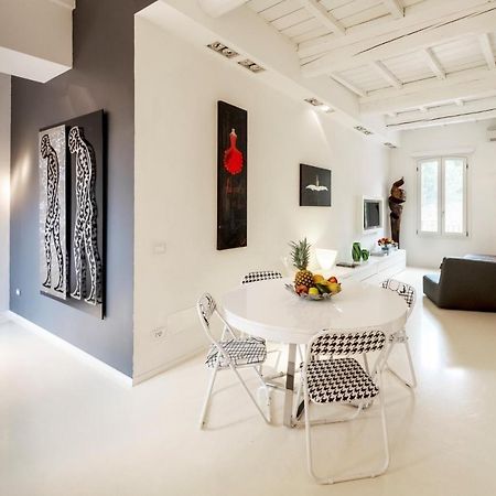 Вилла Charming Flat In Centro A Ferrara Con Posto Auto Экстерьер фото