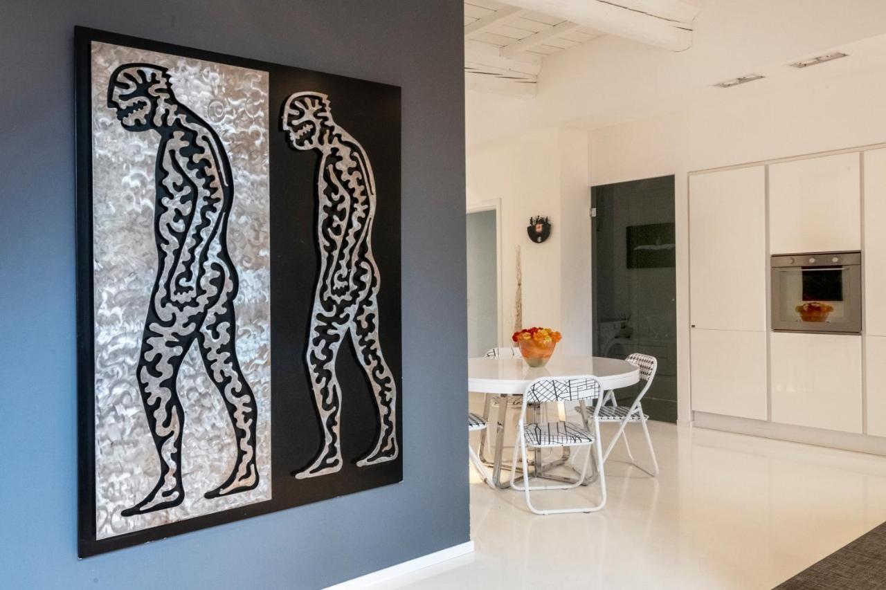 Вилла Charming Flat In Centro A Ferrara Con Posto Auto Экстерьер фото