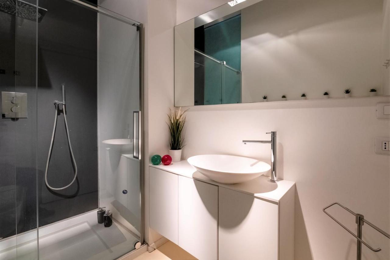 Вилла Charming Flat In Centro A Ferrara Con Posto Auto Экстерьер фото